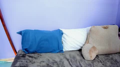 Snapshot of frank_sasha chatting on 09.09.25 Sasha online show from 09.09.25