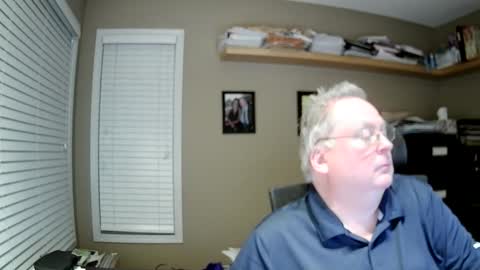 Snapshot of frankie6207 chatting on 11.08.25 frankie6207 online show from 11.08.25