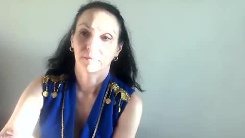 Snapshot of frankieteasing chatting on 01.15.25 frankieteasing online show from 01.15.25