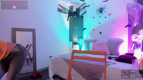 Fransheska online show from 10.27.25