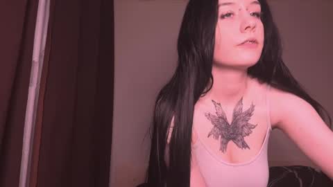 Snapshot of frau_basted chatting on 12.21.24 mistress Bastet and  mintcola online show from 12.21.24