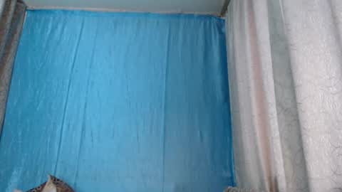 frau_becky online show from 12.11.24