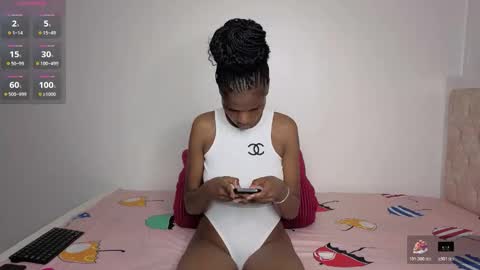 Nessa-Independent model online show from 01.17.26