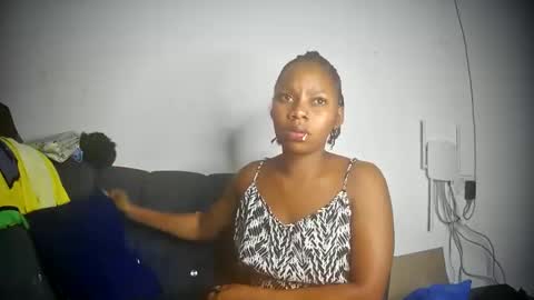 freakyLucy online show from 01.24.25