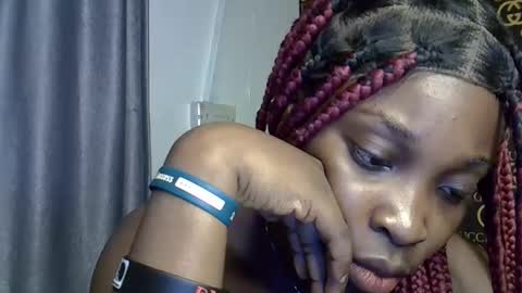 Snapshot of freaky_brula chatting on 09.15.25 freaky brula online show from 09.15.25