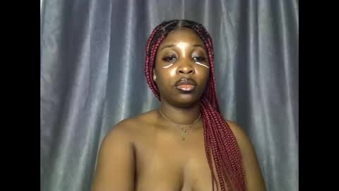 Snapshot of freaky_brula chatting on 10.19.25 freaky brula online show from 10.19.25