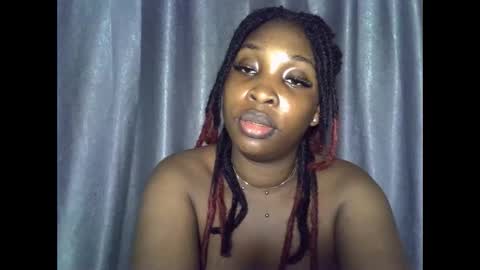 Snapshot of freaky_brula chatting on 10.22.25 freaky brula online show from 10.22.25