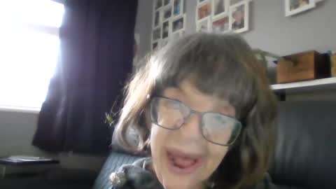 Snapshot of freakyface42 chatting on 03.29.26 freakyface42 online show from 03.29.26