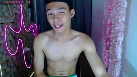 Snapshot of freakymarkxxx chatting on 05.20.26 Mark online show from 05.20.26