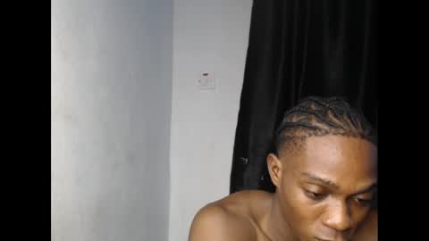 freakyslut30 online show from 02.04.25