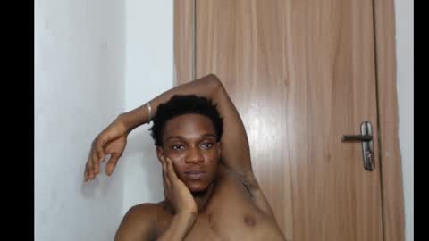 freakyslut30 online show from 02.16.25