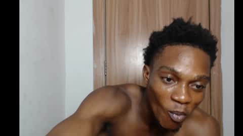 freakyslut30 online show from 02.17.25