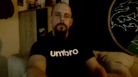 Snapshot of frecherkerl88007 chatting on 03.18.26 frecherkerl88007 online show from 03.18.26