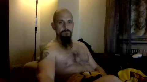 Snapshot of frecherkerl88007 chatting on 04.28.26 frecherkerl88007 online show from 04.28.26