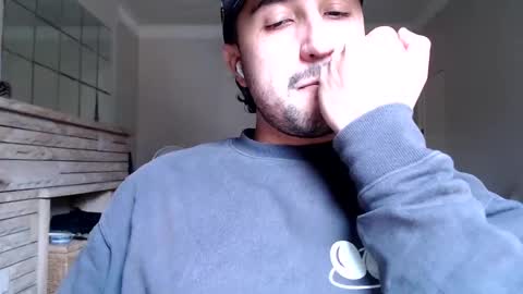 Snapshot of fred_555 chatting on 02.25.25 fred_555 online show from 02.25.25