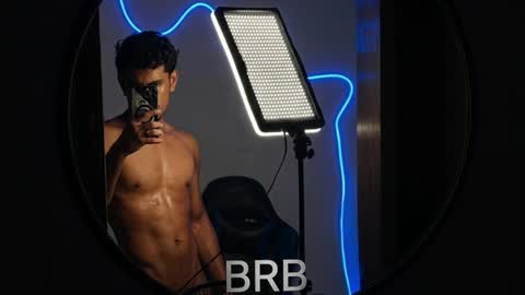 valeria online show from 03.30.26