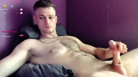 Snapshot of freddy_pretty chatting on 07.14.26 freddy_pretty online show from 07.14.26
