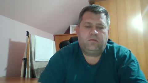 Snapshot of freeboy80180 chatting on 01.11.25 freeboy80180 online show from 01.11.25