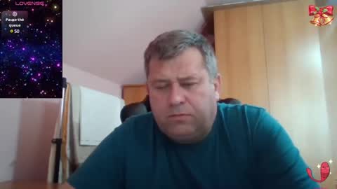 Snapshot of freeboy80180 chatting on 01.14.25 freeboy80180 online show from 01.14.25