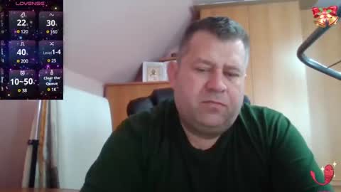 Snapshot of freeboy80180 chatting on 01.25.25 freeboy80180 online show from 01.25.25