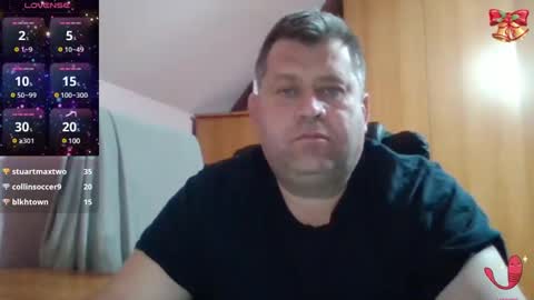 Snapshot of freeboy80180 chatting on 02.03.25 freeboy80180 online show from 02.03.25