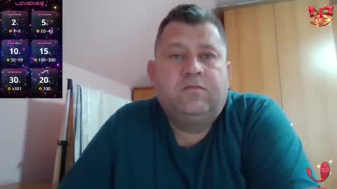 Snapshot of freeboy80180 chatting on 03.01.25 freeboy80180 online show from 03.01.25