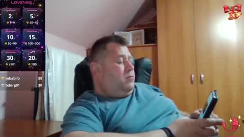 Snapshot of freeboy80180 chatting on 03.03.25 freeboy80180 online show from 03.03.25