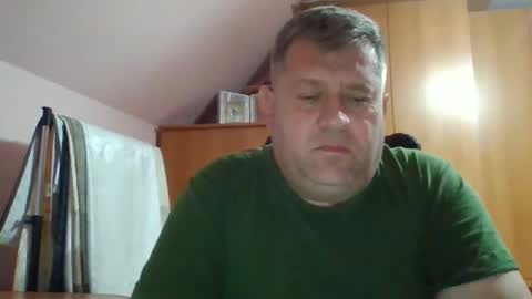 Snapshot of freeboy80180 chatting on 09.29.25 freeboy80180 online show from 09.29.25