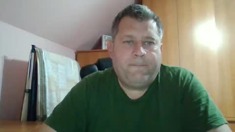 Snapshot of freeboy80180 chatting on 11.23.25 freeboy80180 online show from 11.23.25