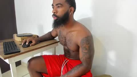 Snapshot of freedom_24 chatting on 01.23.25 shakur online show from 01.23.25