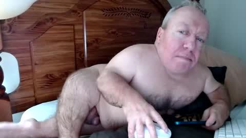 Cute Lil Man online show from 09.10.25