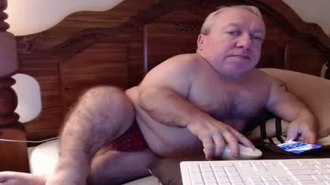 Cute Lil Man online show from 10.27.25