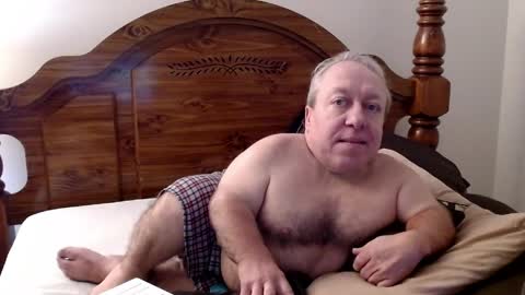 Cute Lil Man online show from 04.20.26