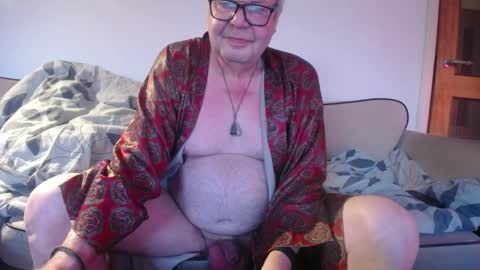 Snapshot of freespirt59 chatting on 12.23.24 freespirt59 online show from 12.23.24