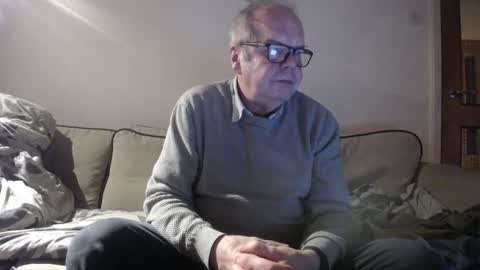 Snapshot of freespirt59 chatting on 12.23.24 freespirt59 online show from 12.23.24