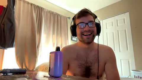 Snapshot of freezeskiii chatting on 09.12.25 freezeskiii online show from 09.12.25