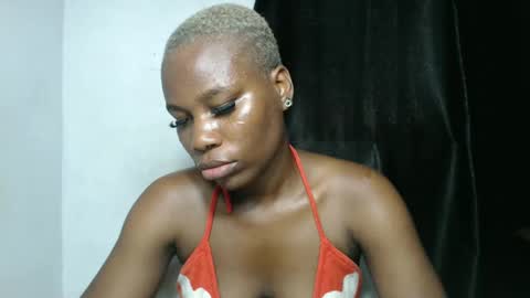 frekkymorelle online show from 03.03.25