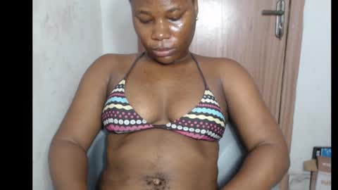 frekkymorelle online show from 10.21.25