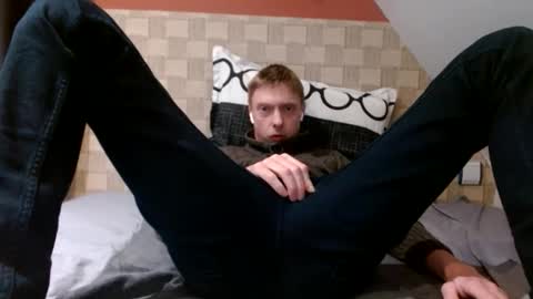 Snapshot of french59121 chatting on 02.16.26 Antoine online show from 02.16.26