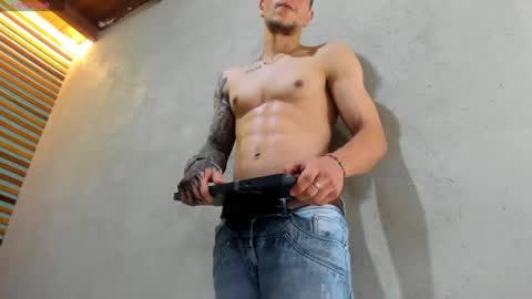 Xavier online show from 01.12.25