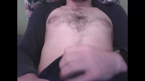 Snapshot of frencheeboy chatting on 01.24.25 frencheeboy online show from 01.24.25