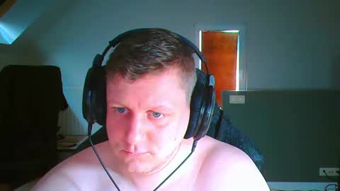 Snapshot of frenchfrieswithmayo chatting on 06.23.26 French fries online show from 06.23.26