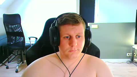 Snapshot of frenchfrieswithmayo chatting on 07.15.26 French fries online show from 07.15.26