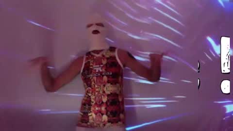 frenchkissdjfk online show from 10.24.25