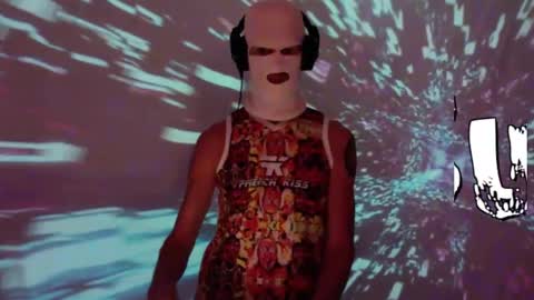 frenchkissdjfk online show from 10.28.25