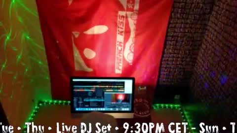 frenchkissdjfk online show from 11.02.25