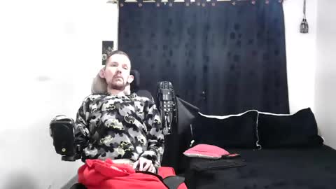 Thomas y Sophia online show from 12.16.24