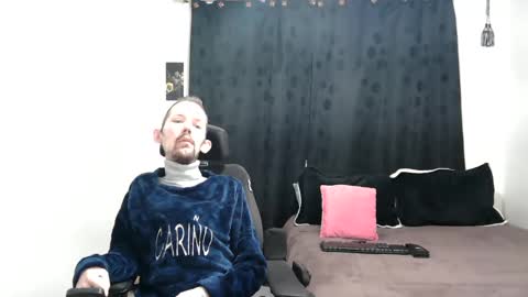 Thomas y Sophia online show from 02.26.25