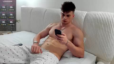 Alex or Andrzej online show from 03.08.25