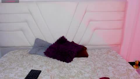 Snapshot of fresitalove01 chatting on 02.24.26 fresitalove01 online show from 02.24.26